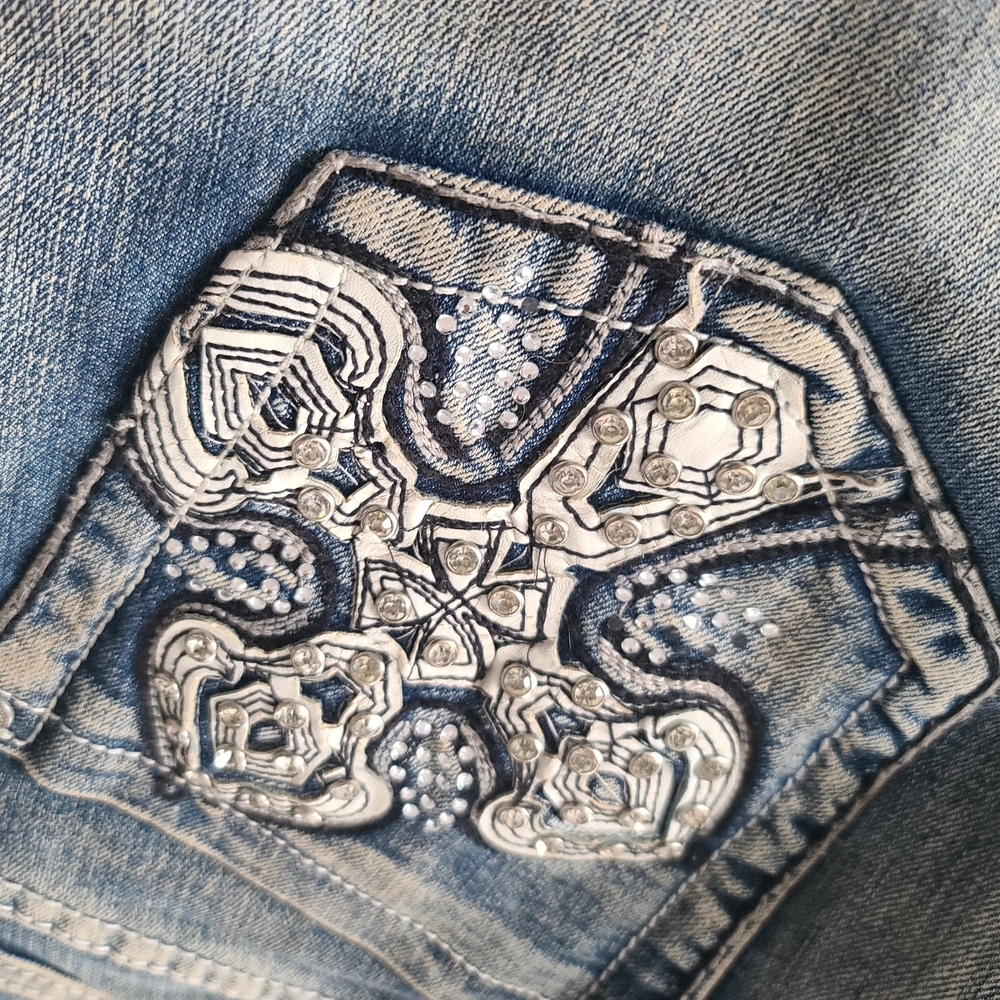 Low Rise Boot Cute Vintage Distressed Cowgirl Jeans - Picture 10 of 12